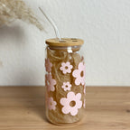 Glasbecher_Daisy_pastell_piggypink_mit_Strohhalm_gebogen