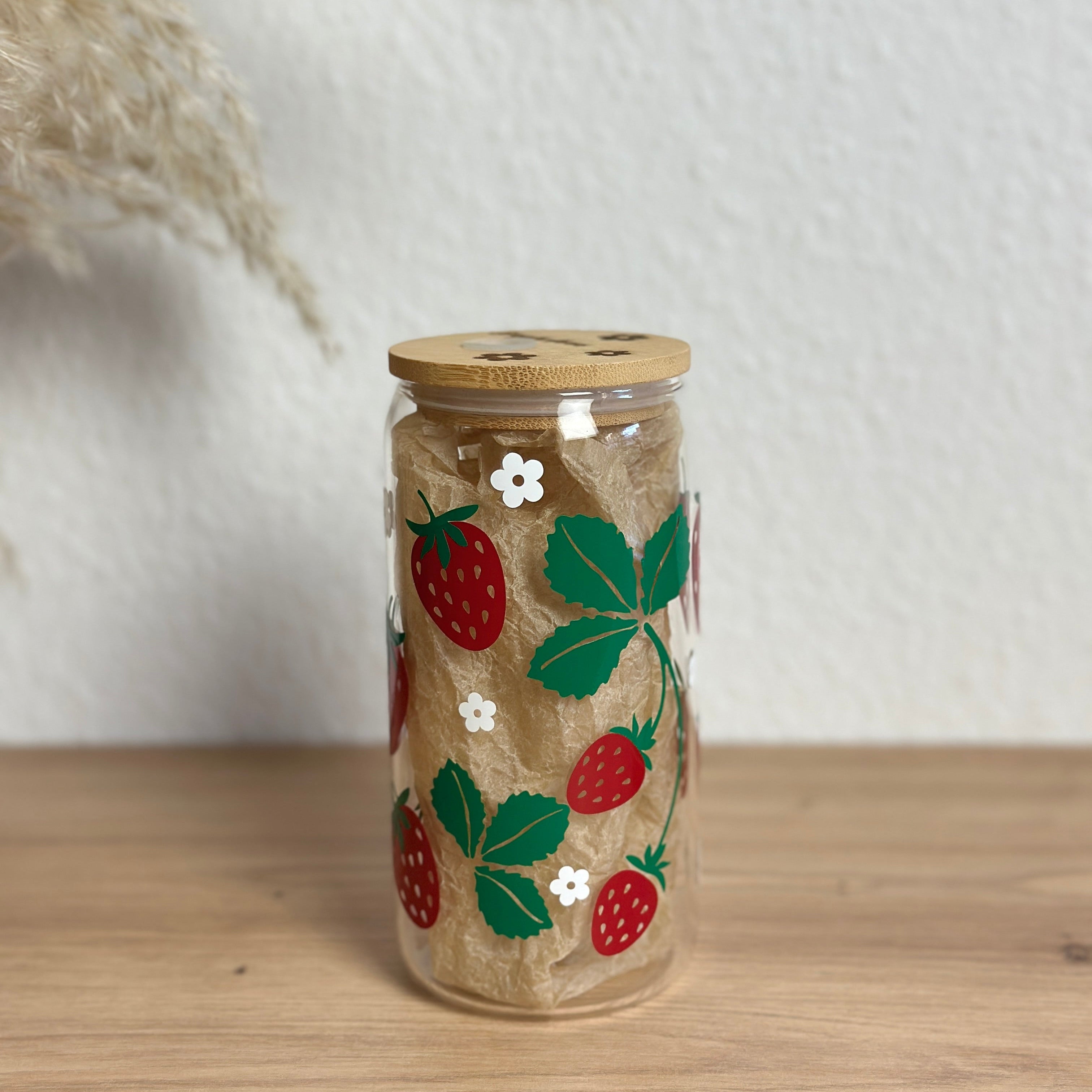 Glasbecher_Früchte_Erdbeeren mit Stiel_ohne_Strohhalm