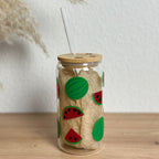 Glasbecher_Früchte_Wassermelone_mit_Strohhalm_gerade