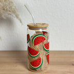 Glasbecher_Früchte_Wassermelonenscheiben_mit_Strohhalm_gebogen