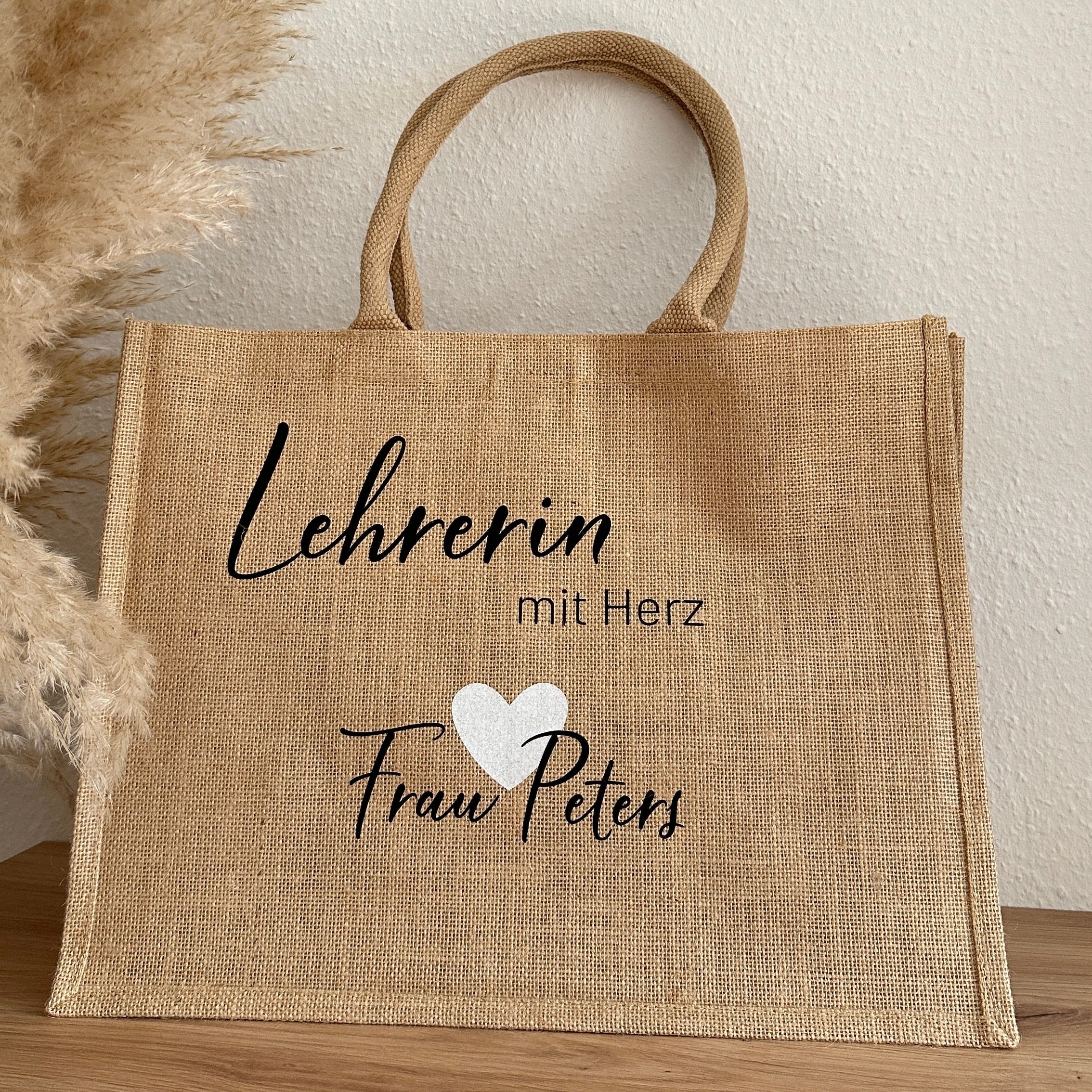 Tasche_Jute_gross_lehrerin_mit_herz_weiss glitzer_frau peters