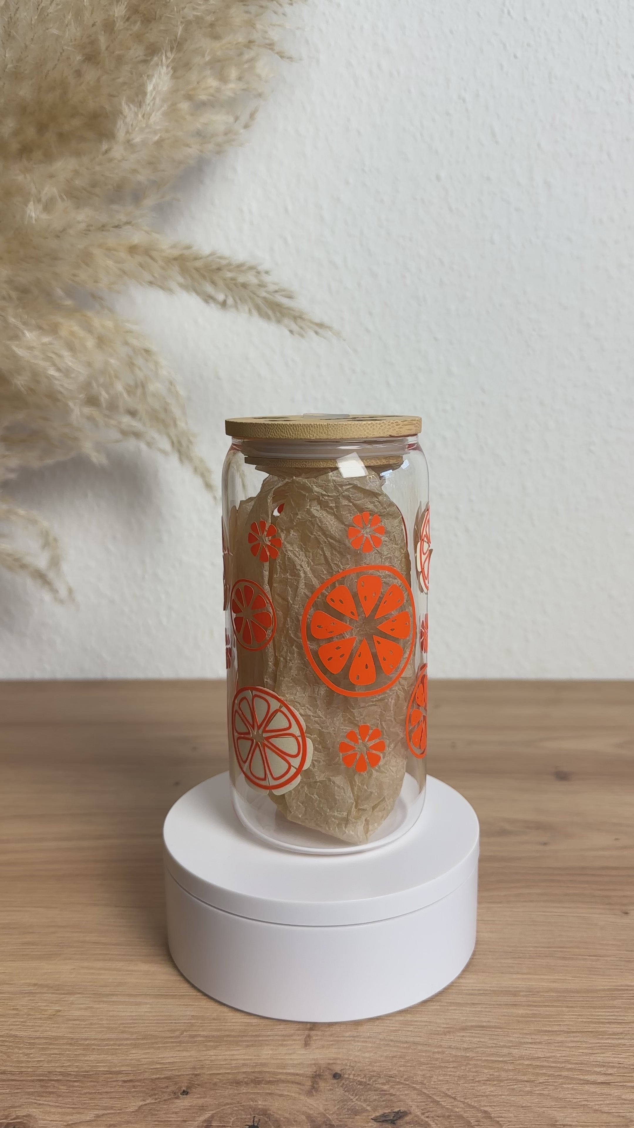 Glasbecher_Früchte_Orangen_ohne_Strohhalm_Video
