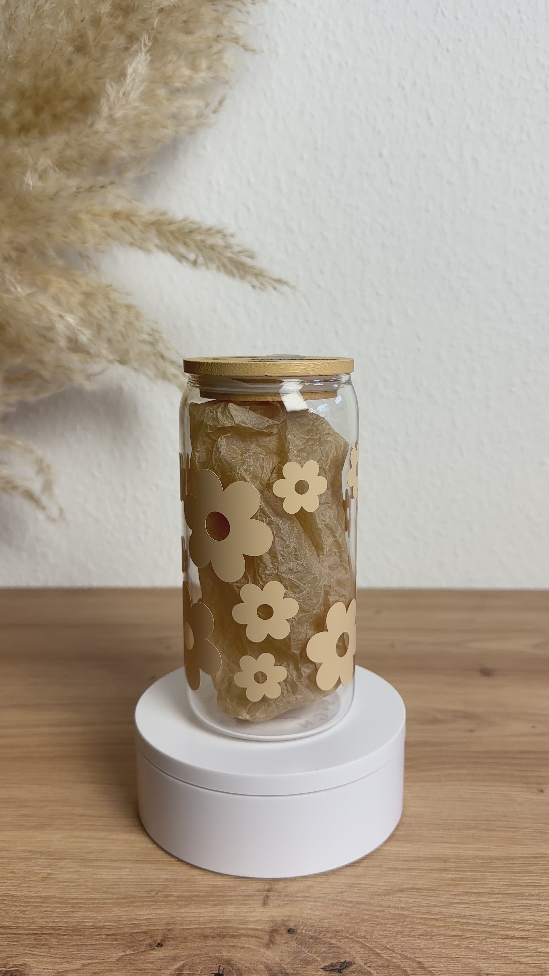 Glasbecher_Daisy_safrangelb_ohne_Strohhalm_Video