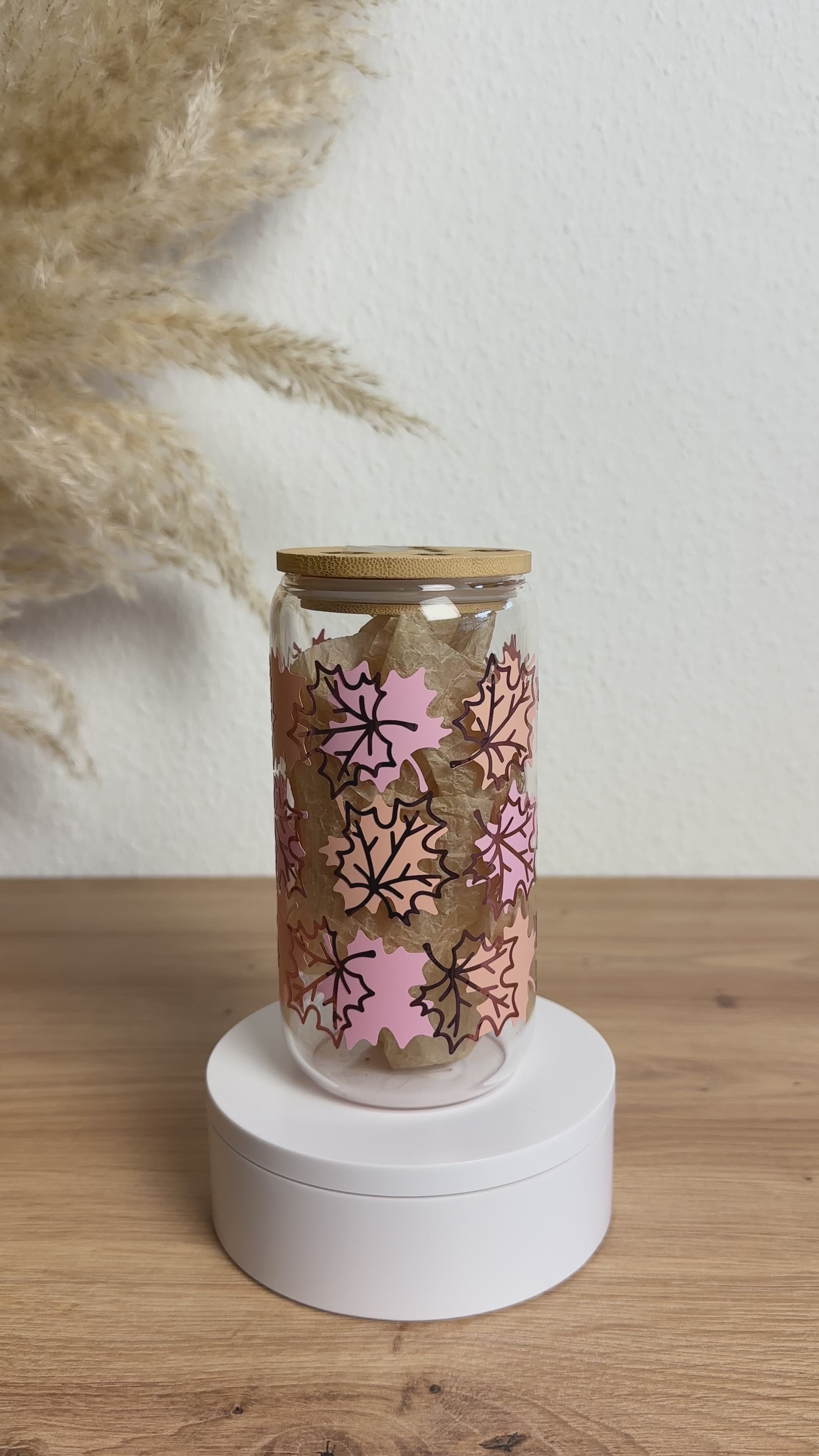 Glasbecher_Herbst_Ahorn_rosa_pfirsich_rosegold_ohne_Strohhalm_Video