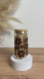 Glasbecher_Daisy_nougatbraun_ohne_Strohhalm_Video